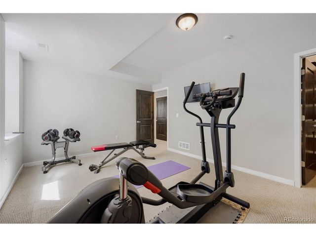 1426 S Pearl St, Denver, CO 80210