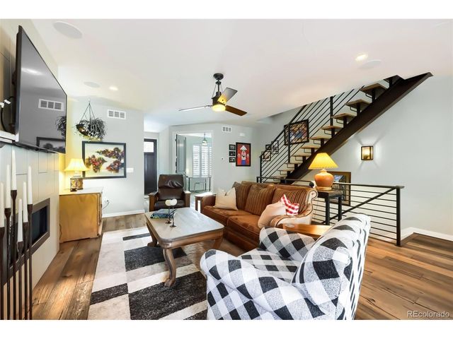 1426 S Pearl St, Denver, CO 80210