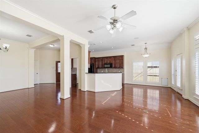 1222 Seamist Drive, Houston, TX 77008