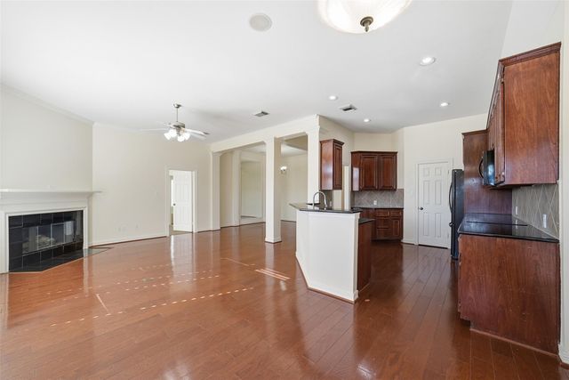 1222 Seamist Drive, Houston, TX 77008