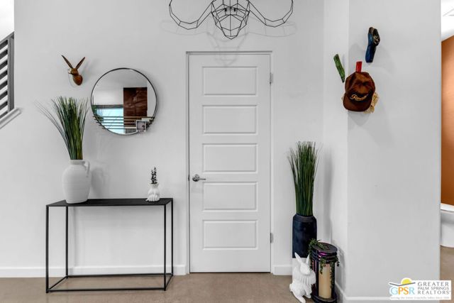 482 Paragon Loop, Palm Springs, CA 92262