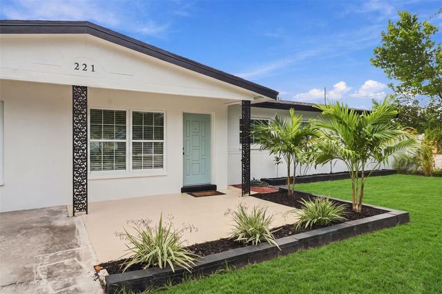 221 N DUNCAN AVENUE, Clearwater, FL 33755