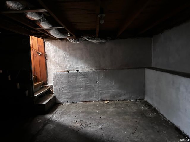 800 E MCKINLEY Street, Marion, IL 62959