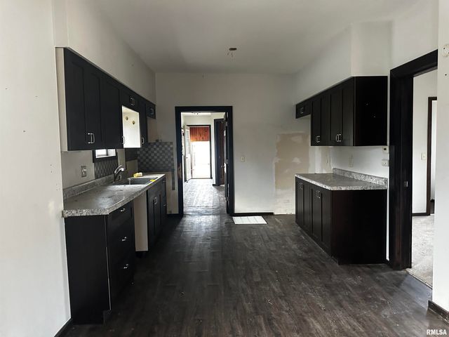 800 E MCKINLEY Street, Marion, IL 62959