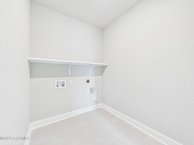 110 Belle Lake Drive, Lafayette, LA 70506