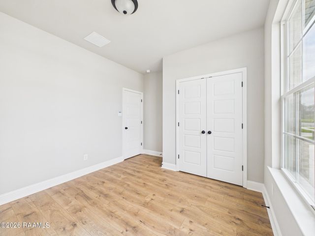 110 Belle Lake Drive, Lafayette, LA 70506