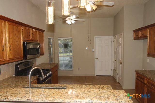 924 Northern Dancer Drive, Copperas Cove, TX 76522