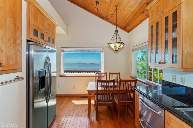 22665 Valley View Drive, Crestline, CA 92325