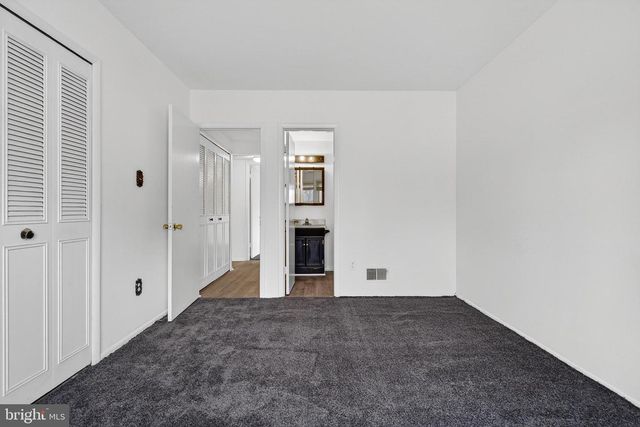 8801 MONMOUTH DR, Upper Marlboro, MD 20772