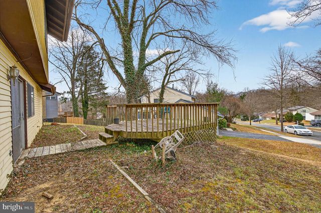 8801 MONMOUTH DR, Upper Marlboro, MD 20772