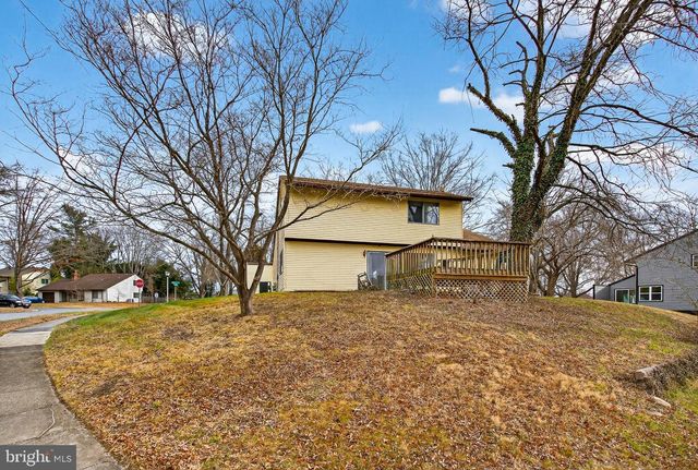 8801 MONMOUTH DR, Upper Marlboro, MD 20772