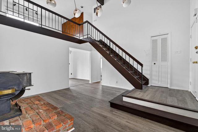 8801 MONMOUTH DR, Upper Marlboro, MD 20772