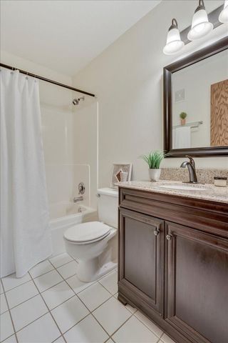 210 W Grant Street 210, Minneapolis, MN 55403