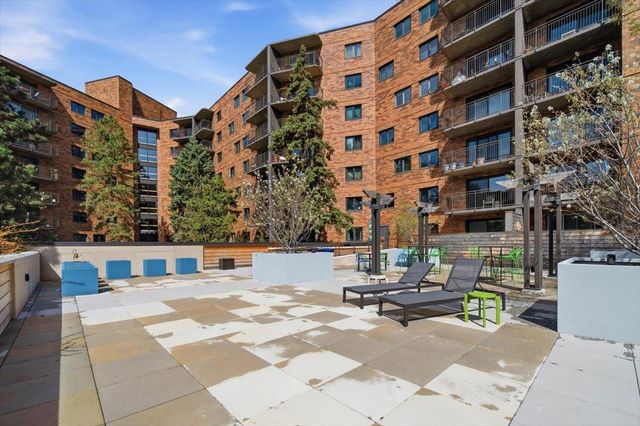 210 W Grant Street 210, Minneapolis, MN 55403