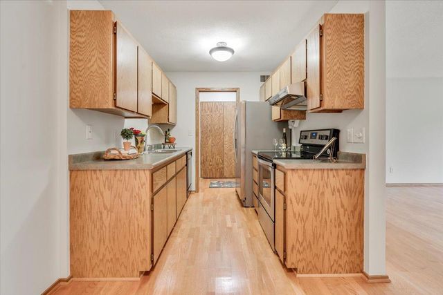 210 W Grant Street 210, Minneapolis, MN 55403