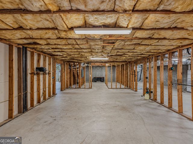 3661 Chandler Haulk Road, Loganville, GA 30052