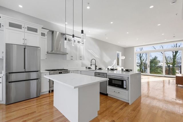 59 Packards Ln 3, Quincy, MA 02169