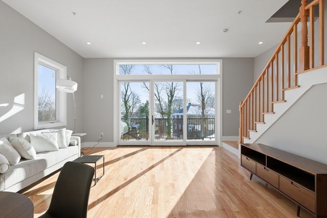 59 Packards Ln 3, Quincy, MA 02169