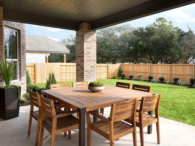 6111 Golden Plover Lane, Pearland, TX 77584