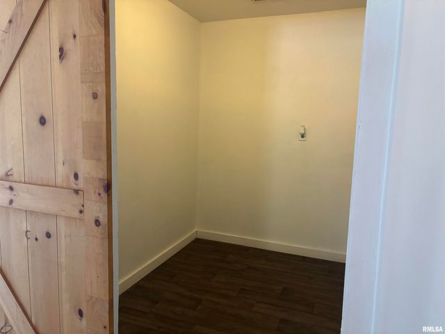 111 E SOUTH Street, Ipava, IL 61441