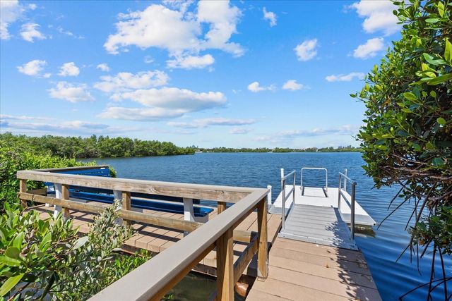 14041 BELLAGIO WAY 318, Osprey, FL 34229