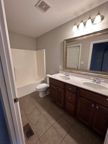 209 Old Todds Road 5103, Lexington, KY 40509