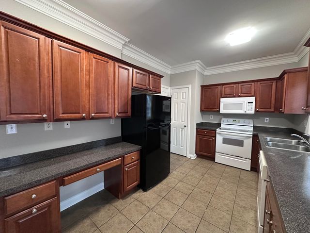 209 Old Todds Road 5103, Lexington, KY 40509