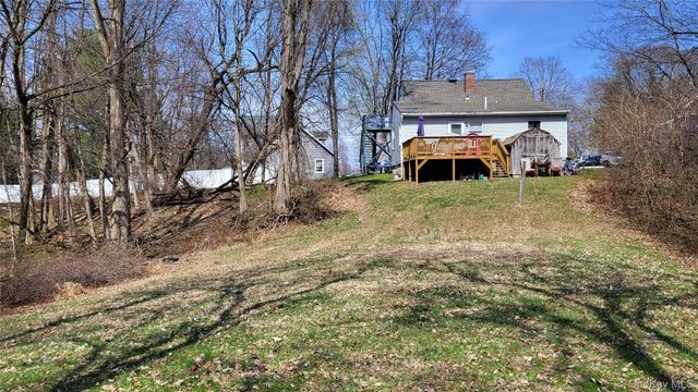 47 Kinderhook Drive, Poughkeepsie, NY 12603