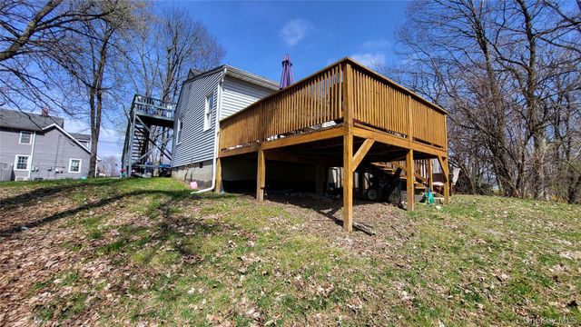 47 Kinderhook Drive, Poughkeepsie, NY 12603