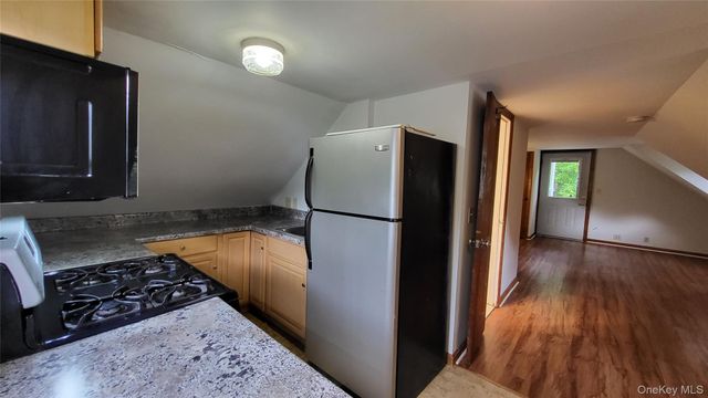 47 Kinderhook Drive, Poughkeepsie, NY 12603