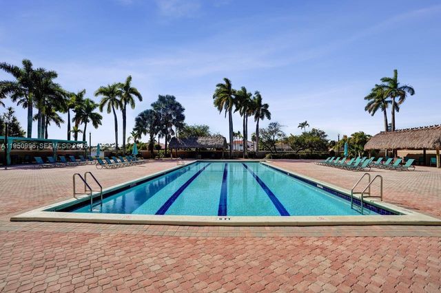 14970 SW 49th Ln 2G, Miami, FL 33185