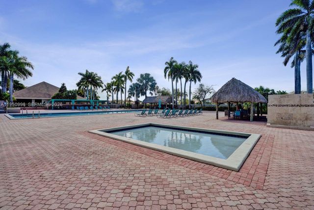 14970 SW 49th Ln 2G, Miami, FL 33185