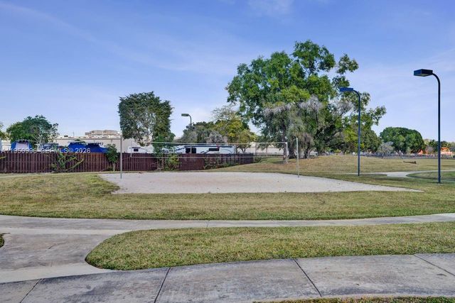 14970 SW 49th Ln 2G, Miami, FL 33185