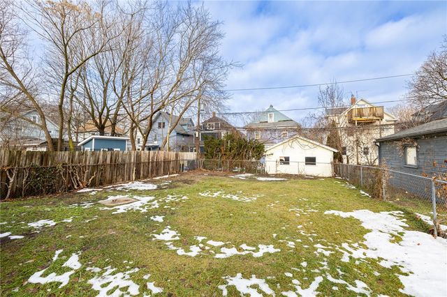 190 Henrietta Street, Rochester, NY 14620