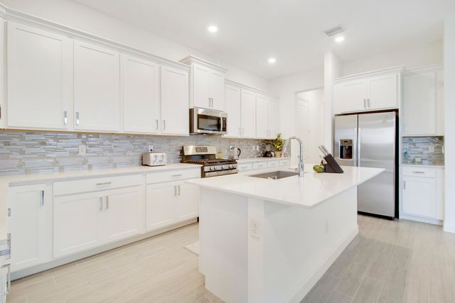 8914 Kingsmoor Way, Lake Worth, FL 33467
