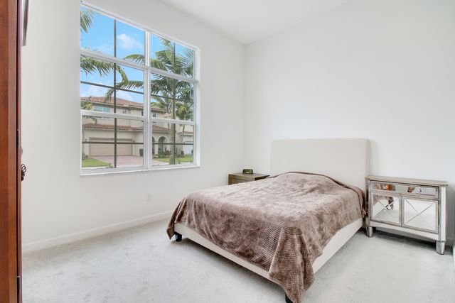8914 Kingsmoor Way, Lake Worth, FL 33467