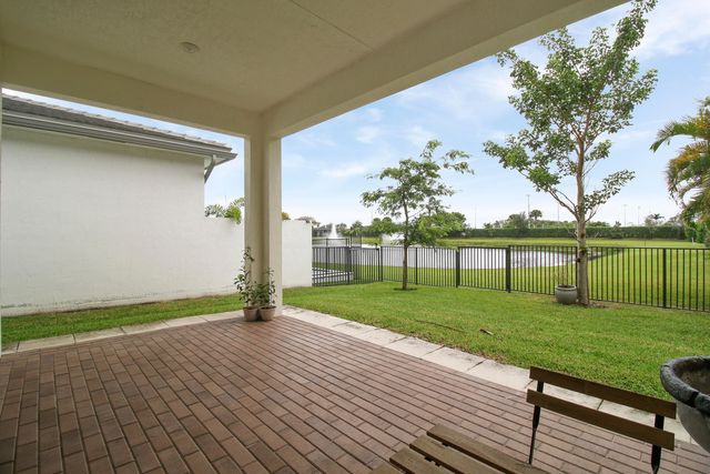 8914 Kingsmoor Way, Lake Worth, FL 33467