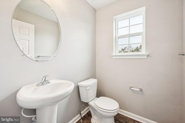 18 THOROUGHBRED CT, Bridgeton, NJ 08302