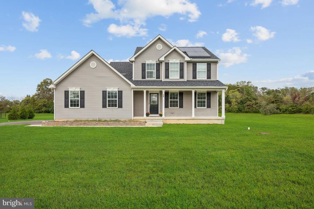 18 THOROUGHBRED CT, Bridgeton, NJ 08302