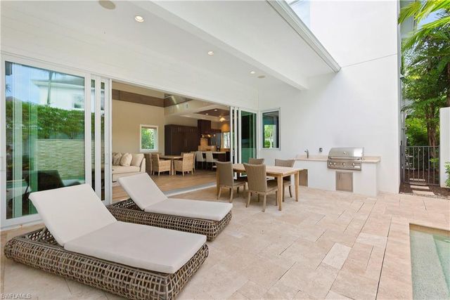 9169 Mercato WAY, Naples, FL 34108