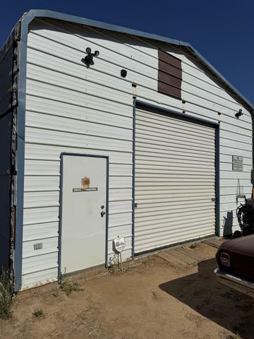 17702 Seabright Dr, Madera, CA 93638