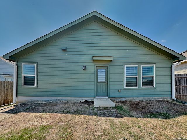 2423 Pechora Pipit, New Braunfels, TX 78130