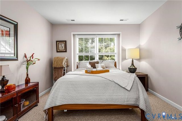 4706 Summer Lake Cir, Moseley, VA 23120