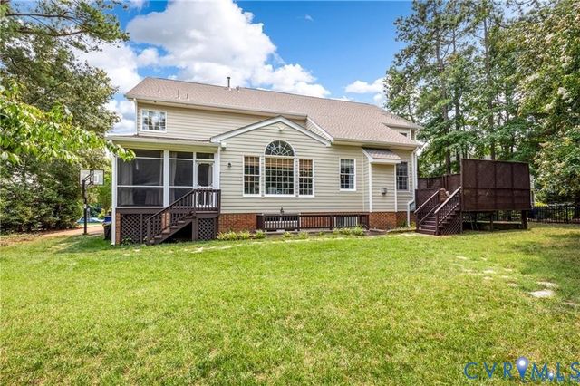 4706 Summer Lake Cir, Moseley, VA 23120