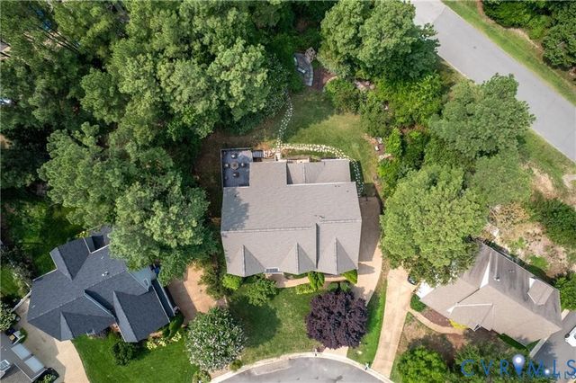 4706 Summer Lake Cir, Moseley, VA 23120
