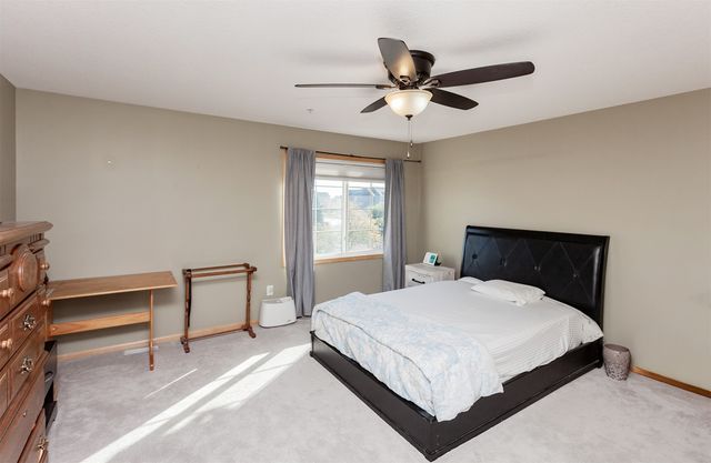 570 Stone Creek Court, West Des Moines, IA 50266