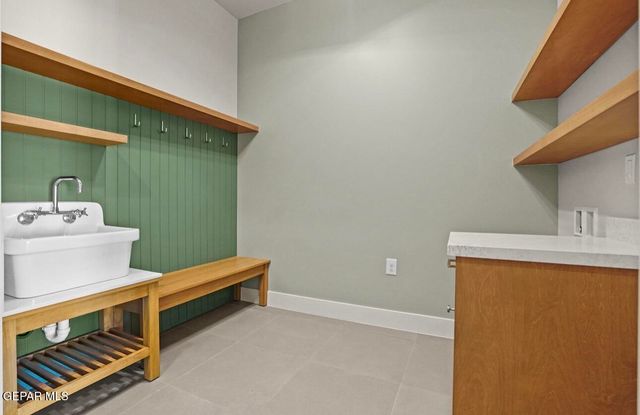 6609 HERMOSO DEL SOL Drive, El Paso, TX 79911