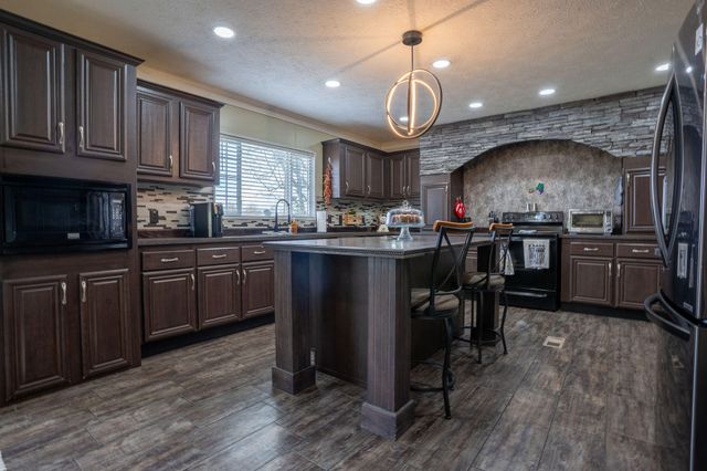 116 County Road 779, Ider, AL 35981