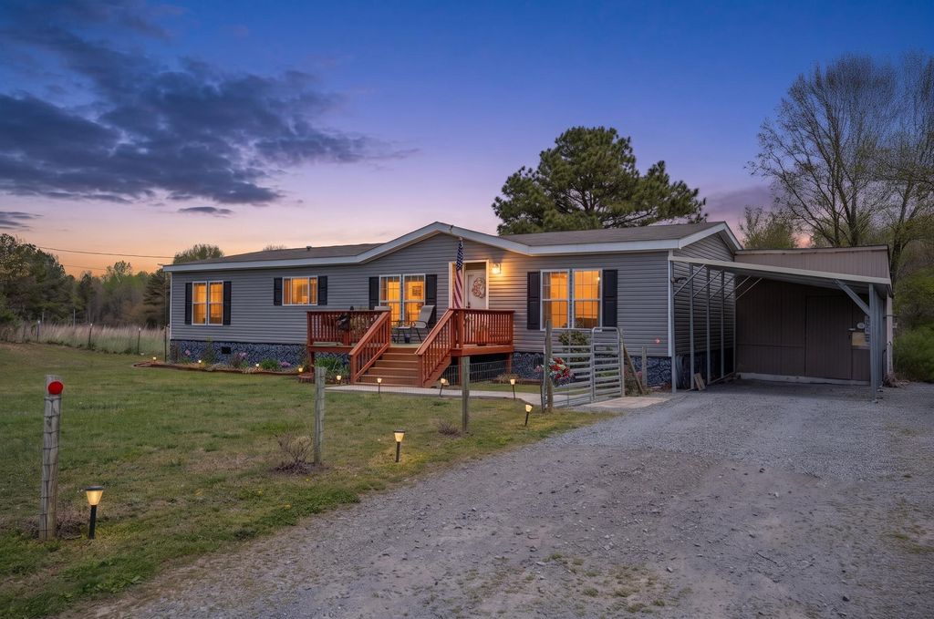 116 County Road 779, Ider, AL 35981