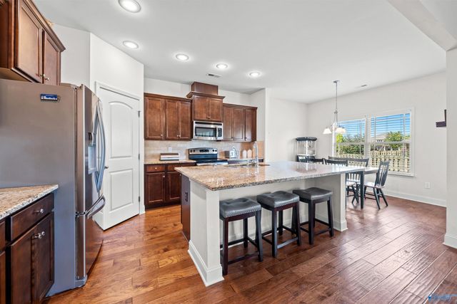 24 Winter King Drive SW, Huntsville, AL 35824